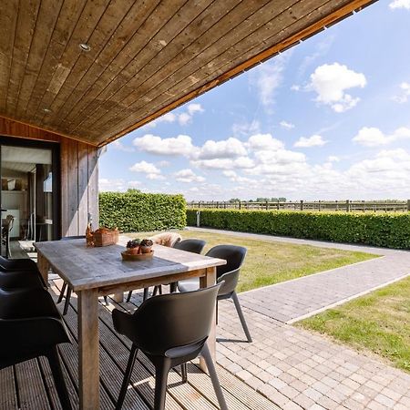 Logis Esprit - A Peaceful Holiday Home With Private Garden At "Houtheem" Farm Veurne Exterior photo